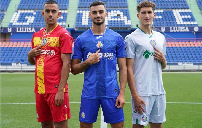 Áo bóng đá CLB Getafe 2024